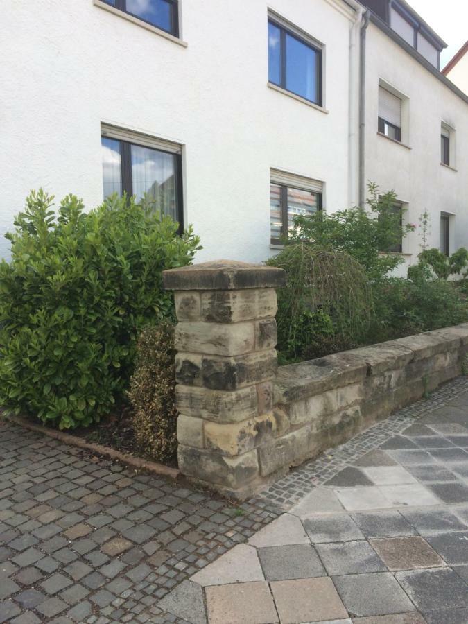 Ferienwohnung Am Homburg Nr 1 Sarrebruck Extérieur photo